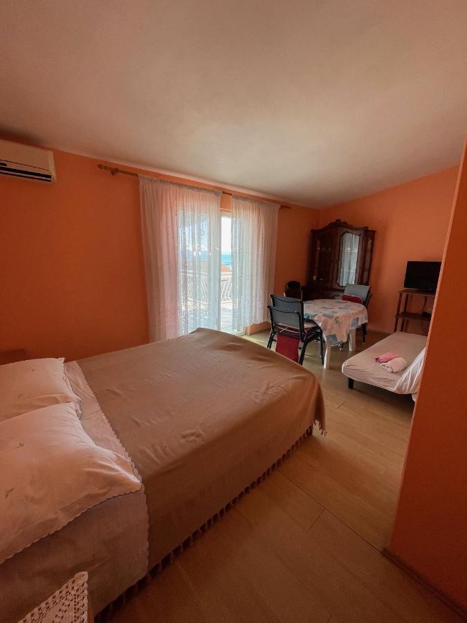 Apartmani Anka I Antonio Drage Esterno foto