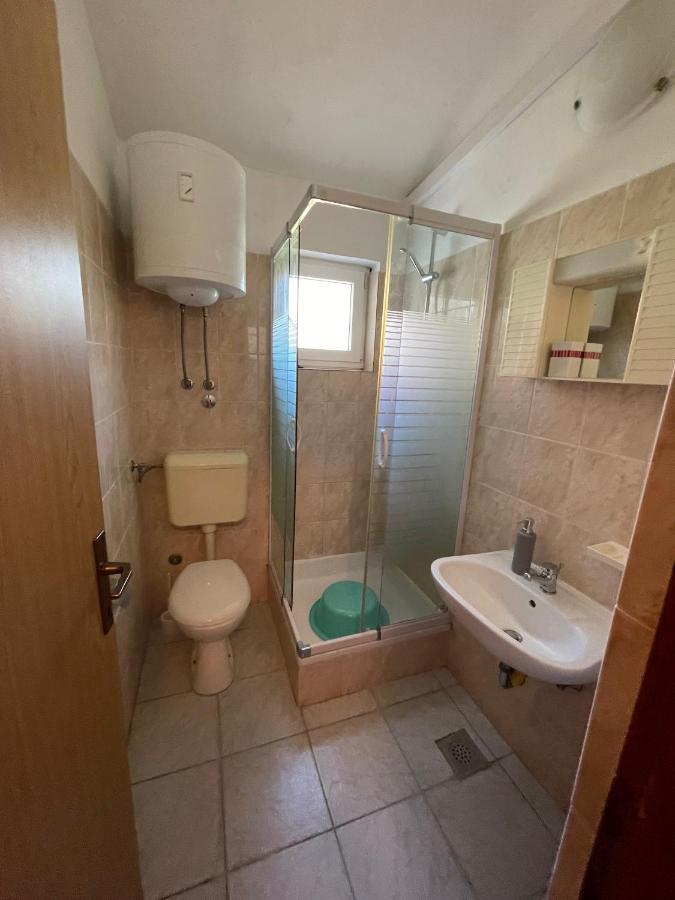 Apartmani Anka I Antonio Drage Esterno foto
