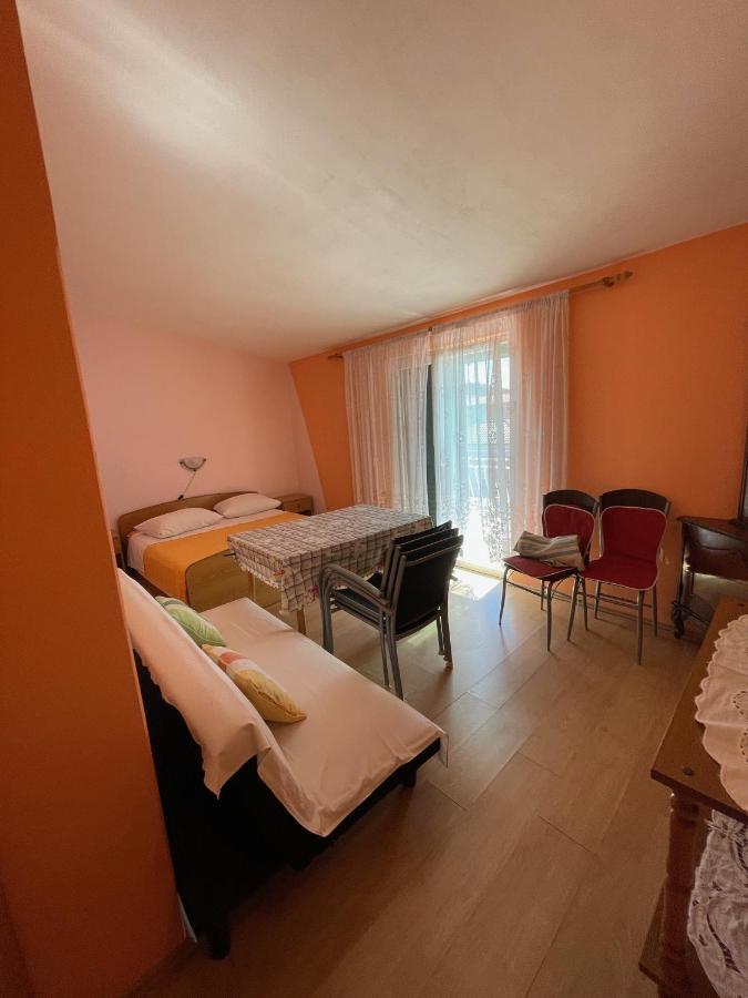 Apartmani Anka I Antonio Drage Esterno foto